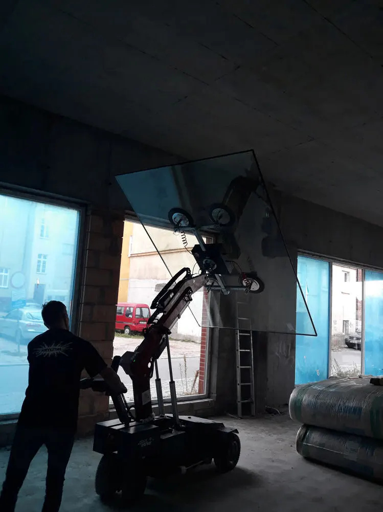 Usługi szklarskie — obróbka szkła Szczecinek