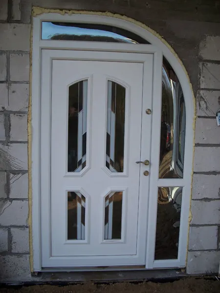 Szkło wypukłe — producent szyb wypukłych Szczecinek